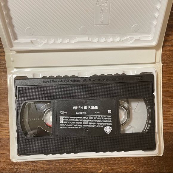 When In Rome VHS - Picture 3 of 3